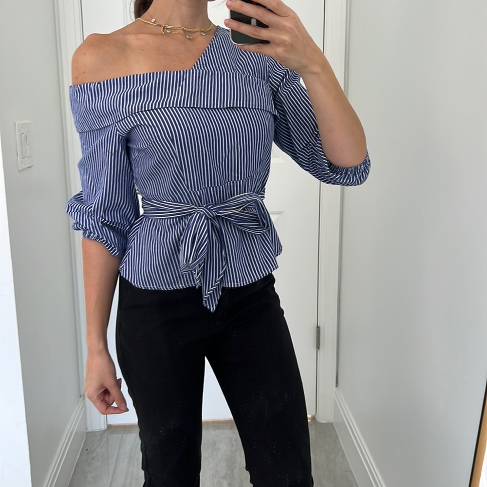 Striped Fashion Top with Bow